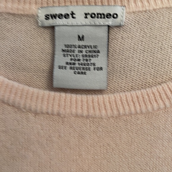 💕Sweet Romeo Acrylic Sweater - Picture 4 of 4